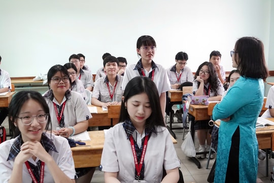 Hà Nội ưu tiên giao thông phục vụ kỳ thi THPT 2026