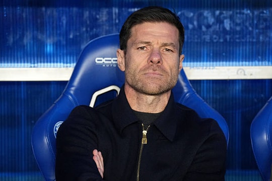 Xabi Alonso tiếp quản Chelsea: Cuộc cách mạng thượng tầng và đặc quyền chưa từng có