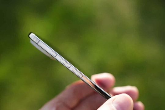 iPhone 17 Air giảm giá kỷ lục 10 triệu đồng: Cấu hình mạnh mẽ liệu có bù đắp được camera?