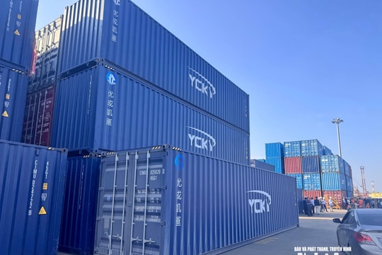 Bứt phá thu thuế xuất nhập khẩu