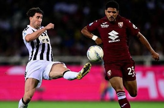 Juventus chính thức lỡ vé Champions League sau trận hòa kịch tính Torino 2-2