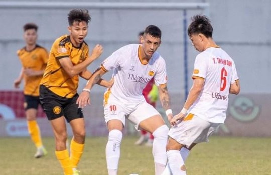 HAGL đối diện nguy cơ đá play-off sau trận hòa kịch tính tại Thanh Hóa