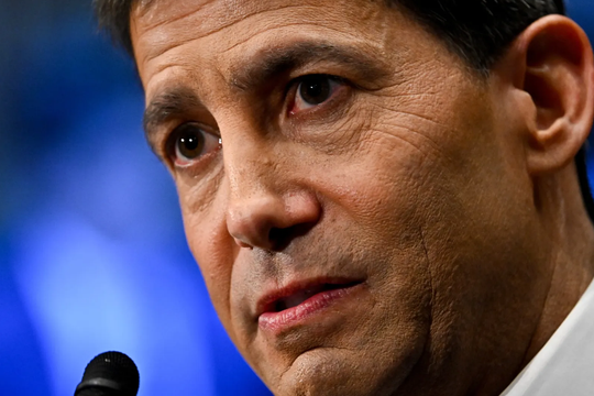 Chủ tịch Fed Kevin Warsh và bài toán lãi suất trái ngược kỳ vọng của Tổng thống Trump