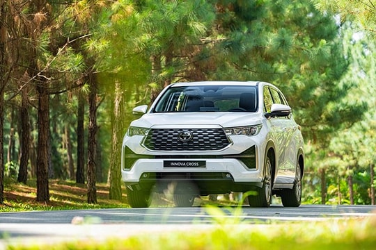 Toyota Innova Cross 2026: Cập nhật giá lăn bánh và thông số kỹ thuật mới nhất