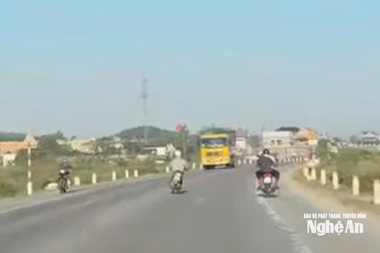 Cảnh sát giao thông Nghệ An vào cuộc xác minh clip nam thanh niên lạng lách, đánh võng trên đường N5