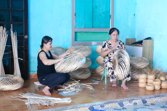 Mây tre đan Nghệ An vươn tầm châu Âu nhờ xu hướng tiêu dùng xanh