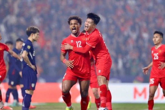 Việt Nam soán ngôi vương bóng đá Đông Nam Á của Thái Lan theo nhận định từ Indonesia