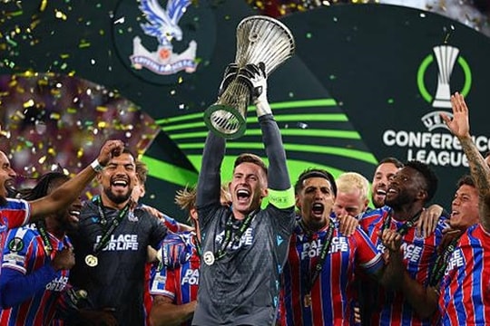 Crystal Palace vô địch Conference League: Mateta ghi bàn lịch sử tại Leipzig