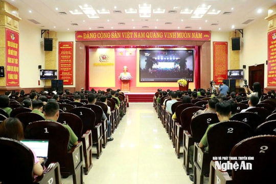 Phát động Chương trình bảo vệ và hỗ trợ trẻ em phát triển trên môi trường mạng giai đoạn 2026 - 2030