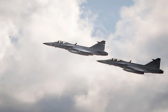 Thụy Điển chuyển giao 16 tiêm kích Gripen C/D và hỗ trợ Ukraine mua phiên bản Gripen E hiện đại