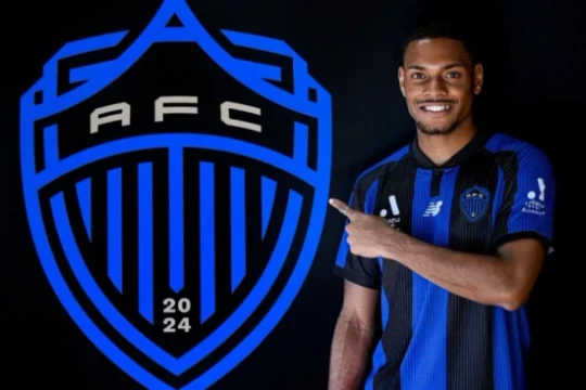 Hà Nội FC chiêu mộ trung vệ Daniel Hall: Lá chắn thép từ A-League cập bến V-League