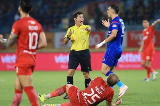 V-League và bước ngoặt minh bạch: Từ tiếng còi sai đến văn hóa nhận lỗi chuyên nghiệp