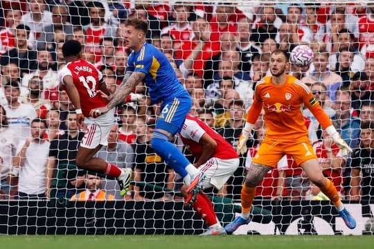 Arsenal đấu PSG tại chung kết Cúp C1: Khi bóng chết đối đầu chiến thuật pressing dị