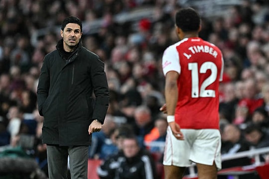 Chung kết Champions League: Mikel Arteta và bài toán nhân sự hành lang phải Arsenal
