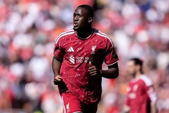5 ứng viên thay thế Ibrahima Konate tại Liverpool: Từ Gleison Bremer đến Maxence Lacroix