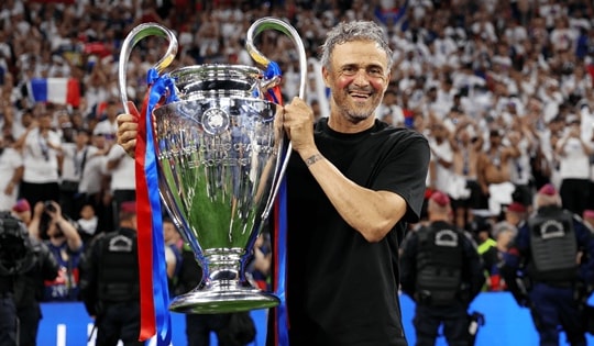 PSG bảo vệ thành công ngôi vương Champions League sau loạt đấu súng kịch tính với Arsenal