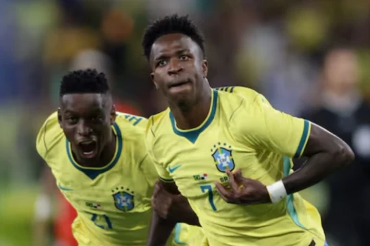 Brazil hủy diệt Panama 6-2: Vũ điệu Samba bùng nổ tại Maracana