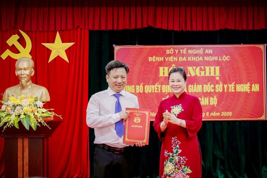 Công bố và trao quyết định bổ nhiệm Giám đốc Bệnh viện Đa khoa Nghi Lộc