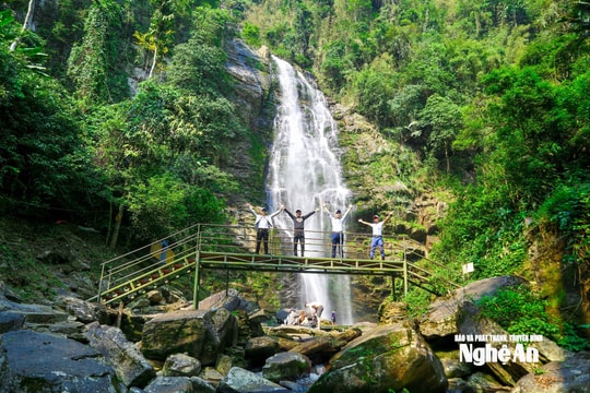 Thời tiết Nghệ An ngày 4/6: Nắng nóng gay gắt, có nơi trên 40 độ C
