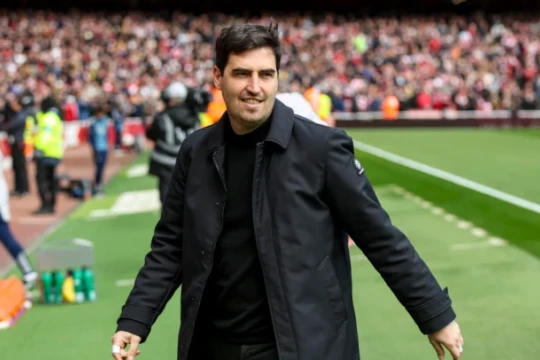 Andoni Iraola và sứ mệnh hồi sinh bản sắc rực lửa tại Anfield