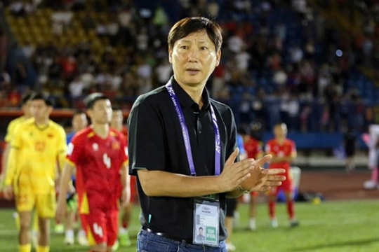 Báo Indonesia tin HLV Kim Sang Sik giúp tuyển Việt Nam phá bỏ lời nguyền tại AFF Cup 2026