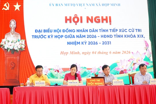 Phó Chủ tịch HĐND tỉnh Nguyễn Như Khôi tiếp xúc cử tri tại xã Hợp Minh