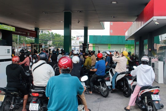 Giá xăng dầu hôm nay 5/6: Bảng giá xăng dầu Petrolimex, PVOIL, Mipec, Thalexim