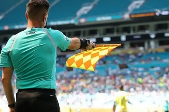 FIFA áp dụng công nghệ việt vị mới tại World Cup 2026 và biến động nhân sự các đội tuyển