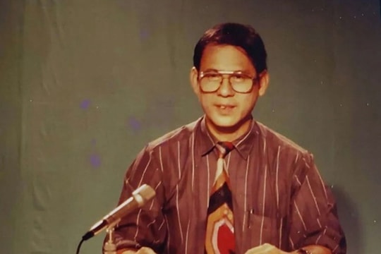 Thầy Nguyễn Quốc Hùng: Người đặt nền móng dạy tiếng Anh trên sóng truyền hình VTV