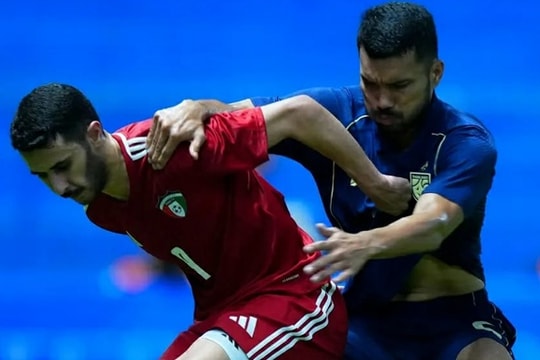 Thái Lan đánh rơi chiến thắng kịch tính 2-2 trước Kuwait dù dẫn hai bàn