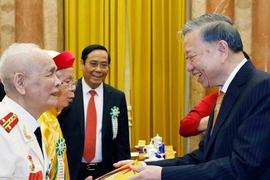 Một đất nước phát triển không chỉ được đo bằng những công trình hiện đại