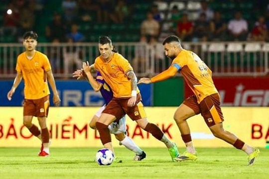 HAGL trụ hạng sớm và vai trò người phán xử tại vòng cuối V-League