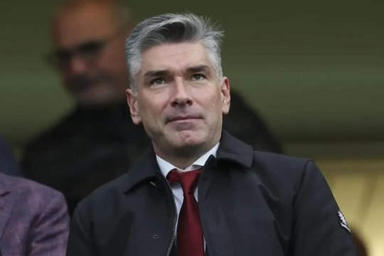 Liverpool bổ nhiệm Andoni Iraola: Canh bạc tất tay định đoạt tương lai Richard Hughes