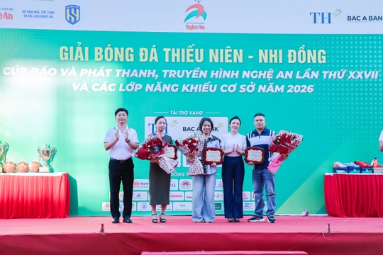 TTH Group đồng hành cùng bóng đá trẻ xứ Nghệ
