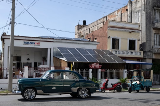 Chủ tịch Cuba nêu 3 kịch bản can thiệp của Mỹ