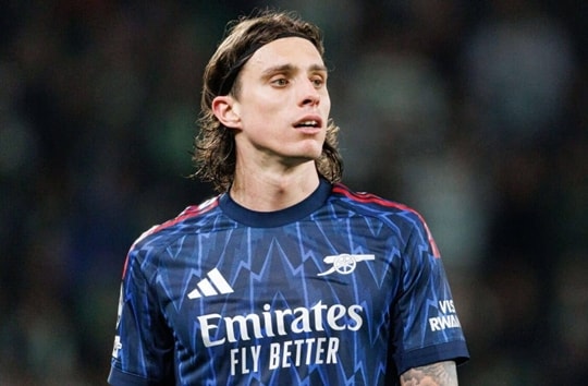 Tin chuyển nhượng 10/6: Real Madrid nhắm Calafiori, derby Manchester vì Elliot Anderson