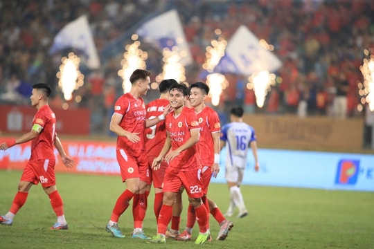 CAHN tranh vé AFC Champions League Elite: Thách thức từ Adelaide United và bài toán nhân sự