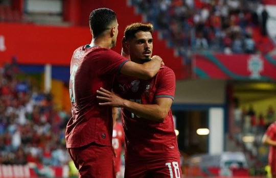 Bồ Đào Nha 2-1 Nigeria: Khi đôi cánh mới làm lu mờ tầm ảnh hưởng của Ronaldo