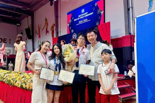 NSƯT Ốc Thanh Vân khoe thành tích học tập của các con tại trường quốc tế