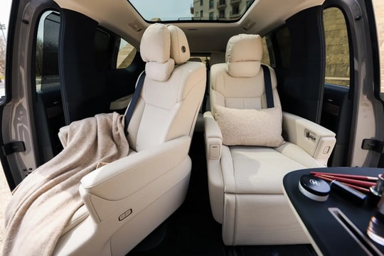Li Auto MEGA Home chính thức lộ diện: MPV điện gia đình sở hữu 4 cảm biến lidar