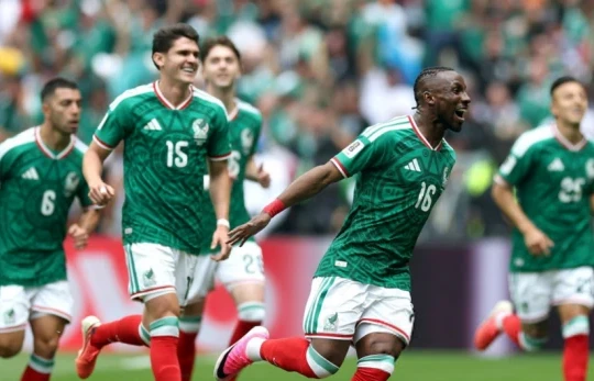 Mexico thắng kịch tính Nam Phi 2-0: 'Mưa thẻ đỏ' ngày khai màn World Cup 2026