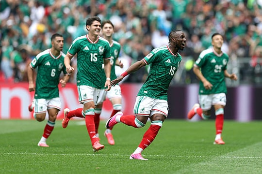 Mexico thắng Nam Phi 2-0: Kỷ lục lịch sử và cơn mưa thẻ đỏ tại World Cup 2026