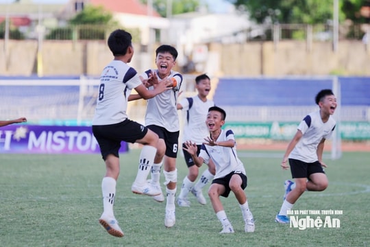 Lộ diện cặp đấu chung kết lứa tuổi thiếu niên Cúp Báo 2026