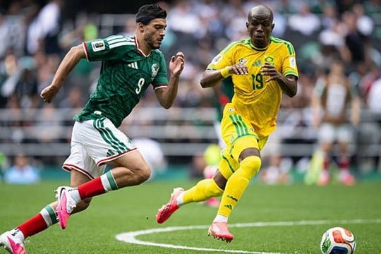 Raul Jimenez lập cú đúp giúp Mexico giành chiến thắng ngày ra quân World Cup 2026 tại Azteca