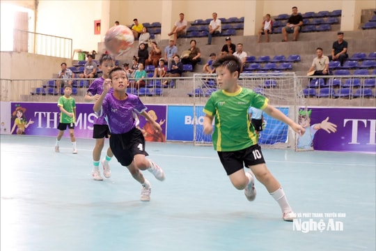 Trực tiếp: Chung kết Nhi đồng Thành Vinh - Nhi đồng Cửa Lò