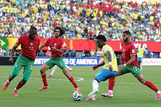 Vinicius Junior cứu rỗi Brazil trong trận hòa nghẹt thở trước Morocco tại World Cup 2026