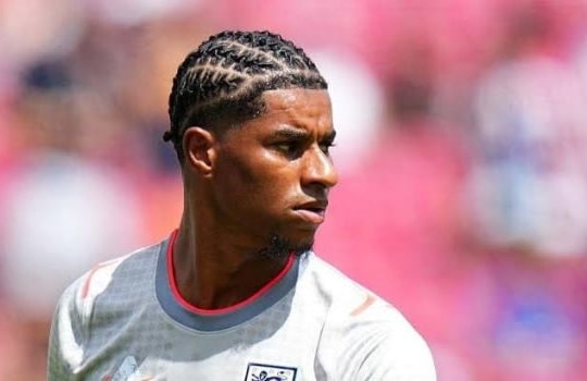Tương lai Marcus Rashford bế tắc khi Manchester United và Barcelona dứt tình