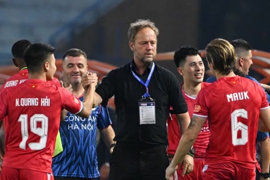 V-League 2025/26: Khi VAR và hạ tầng thăng tiến nhưng khán đài vẫn vắng bóng khán giả