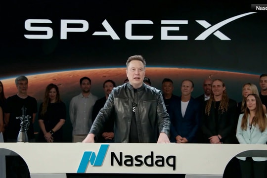 Elon Musk trở thành tỷ phú nghìn tỷ USD đầu tiên trên thế giới