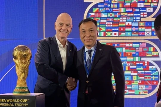 Chủ tịch FIFA ấn tượng với bóng đá Việt Nam, ông Trần Quốc Tuấn nhận trọng trách tại World Cup